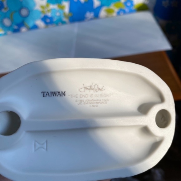 Vintage Precious Moments figurine The end is in sight Enesco figurines - Picture 5 of 5